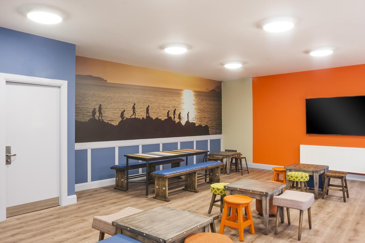 Wild Atlantic Hostel Leenaun Eksteriør billede